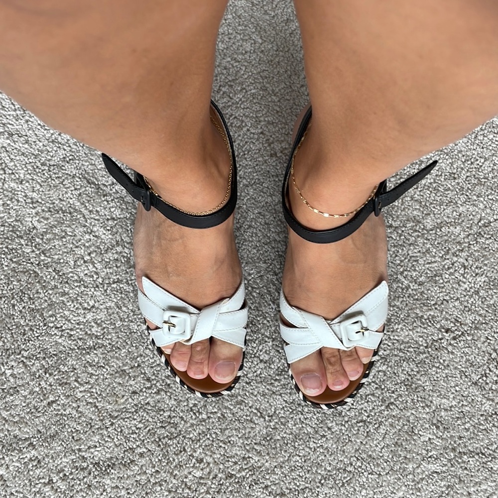 Size 40 Christian Louboutin espadrilles .